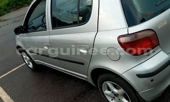 Acheter Occasion Voiture Toyota Yaris Gris à Conakry, Conakry Acheter Occasion Voiture Toyota Yaris Gris à Conakry, Conakry