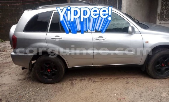 Acheter Occasion Voiture Toyota RAV4 Gris à Conakry, Conakry Acheter Occasion Voiture Toyota RAV4 Gris à Conakry, Conakry