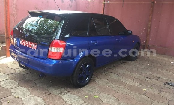 Acheter Occasion Voiture Mazda 323 Bleu à Conakry, Conakry Acheter Occasion Voiture Mazda 323 Bleu à Conakry, Conakry