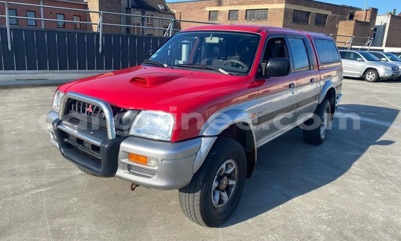 Acheter Occasion Voiture Mitsubishi L200 Rouge à Conakry, Conakry Acheter Occasion Voiture Mitsubishi L200 Rouge à Conakry, Conakry