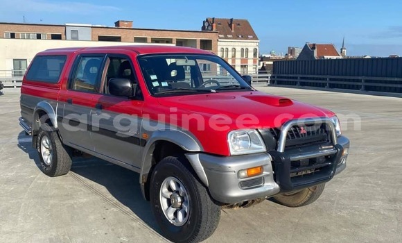 Acheter Occasion Voiture Mitsubishi L200 Rouge à Conakry, Conakry Acheter Occasion Voiture Mitsubishi L200 Rouge à Conakry, Conakry
