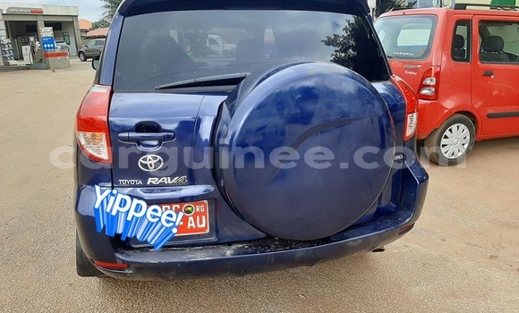 Acheter Occasion Voiture Toyota RAV4 Bleu à Conakry, Conakry Acheter Occasion Voiture Toyota RAV4 Bleu à Conakry, Conakry