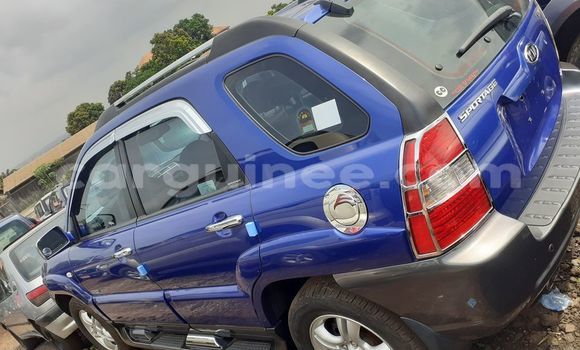Buy Used Kia Sportage Blue Car in Conakry in Conakry Buy Used Kia Sportage Blue Car in Conakry in Conakry