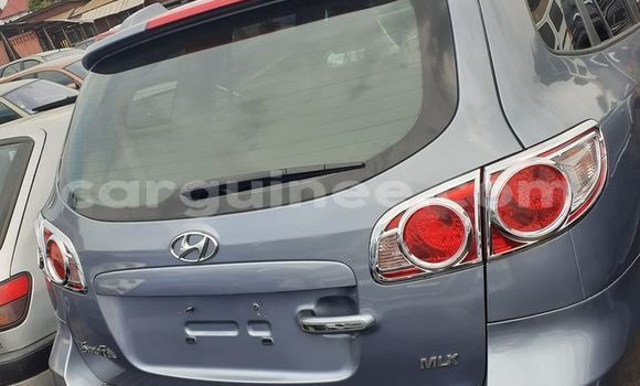 Buy Used Hyundai Tucson Blue Car in Conakry in Conakry Buy Used Hyundai Tucson Blue Car in Conakry in Conakry