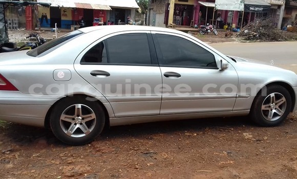 Acheter Occasion Voiture Mercedes-Benz C–Class Gris à Conakry, Conakry