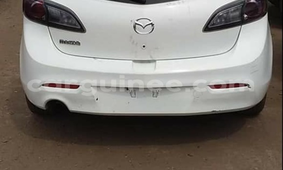 Acheter Occasion Voiture Mazda 3 Blanc à Conakry, Conakry Acheter Occasion Voiture Mazda 3 Blanc à Conakry, Conakry