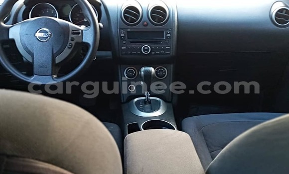 Buy Used Nissan Rogue Silver Car in Conakry in Conakry Buy Used Nissan Rogue Silver Car in Conakry in Conakry