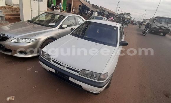 Acheter Occasion Voiture Nissan Sunny Blanc à Conakry, Conakry Acheter Occasion Voiture Nissan Sunny Blanc à Conakry, Conakry
