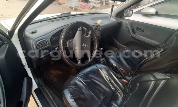 Buy Used Nissan Sunny White Car in Conakry in Conakry Buy Used Nissan Sunny White Car in Conakry in Conakry