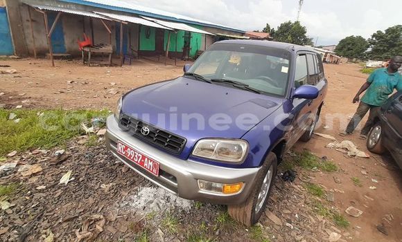 Buy Used Toyota RAV4 Blue Car in Conakry in Conakry