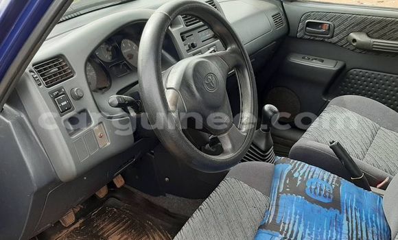 Acheter Occasion Voiture Toyota RAV4 Bleu à Conakry, Conakry Acheter Occasion Voiture Toyota RAV4 Bleu à Conakry, Conakry