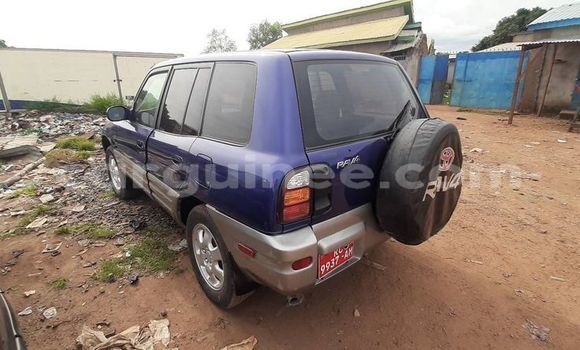 Acheter Occasion Voiture Toyota RAV4 Bleu à Conakry, Conakry Acheter Occasion Voiture Toyota RAV4 Bleu à Conakry, Conakry