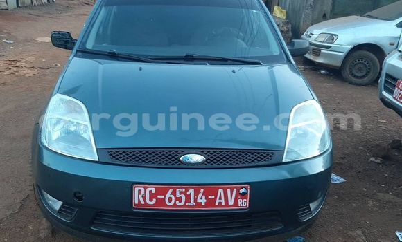Acheter Occasion Voiture Ford Fiesta Vert à Conakry, Conakry Acheter Occasion Voiture Ford Fiesta Vert à Conakry, Conakry