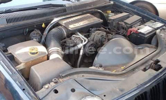 Acheter Occasion Voiture Jeep Cherokee Bleu à Conakry, Conakry Acheter Occasion Voiture Jeep Cherokee Bleu à Conakry, Conakry