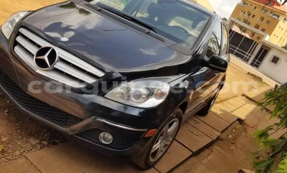 Acheter Occasion Voiture Mercedes-Benz B-klasse Noir à Conakry, Conakry Acheter Occasion Voiture Mercedes-Benz B-klasse Noir à Conakry, Conakry