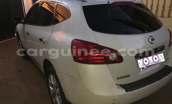 Acheter Occasion Voiture Nissan Rogue Blanc à Conakry, Conakry Acheter Occasion Voiture Nissan Rogue Blanc à Conakry, Conakry