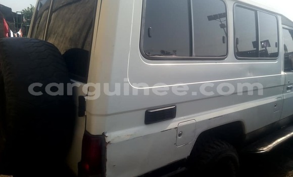 Acheter Occasion Voiture Toyota Land Cruiser Blanc à Conakry, Conakry Acheter Occasion Voiture Toyota Land Cruiser Blanc à Conakry, Conakry