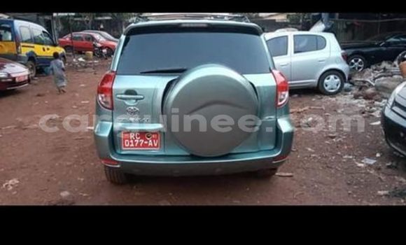 Acheter Occasion Voiture Toyota RAV4 Vert à Conakry, Conakry Acheter Occasion Voiture Toyota RAV4 Vert à Conakry, Conakry