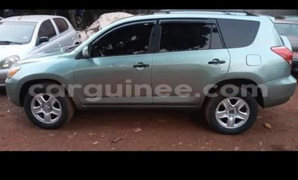 Acheter Occasion Voiture Toyota RAV4 Vert à Conakry, Conakry Acheter Occasion Voiture Toyota RAV4 Vert à Conakry, Conakry