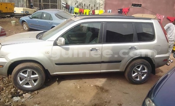 Acheter Occasion Voiture Nissan X–Trail Gris à Conakry, Conakry Acheter Occasion Voiture Nissan X–Trail Gris à Conakry, Conakry