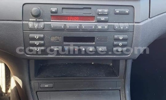 Acheter Occasion Voiture BMW 3–Series Gris à Conakry, Conakry Acheter Occasion Voiture BMW 3–Series Gris à Conakry, Conakry
