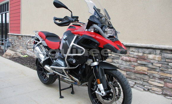 Acheter Occasion Moto BMW R 1200 Rouge à Conakry, Conakry Acheter Occasion Moto BMW R 1200 Rouge à Conakry, Conakry