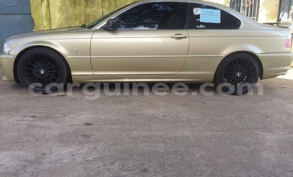 Acheter Occasion Voiture BMW 3–Series Beige à Conakry, Conakry Acheter Occasion Voiture BMW 3–Series Beige à Conakry, Conakry