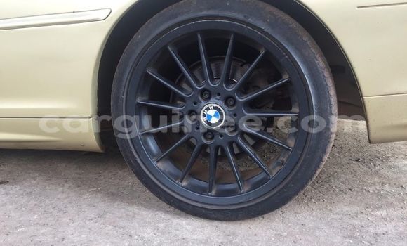 Acheter Occasion Voiture BMW 3–Series Beige à Conakry, Conakry Acheter Occasion Voiture BMW 3–Series Beige à Conakry, Conakry