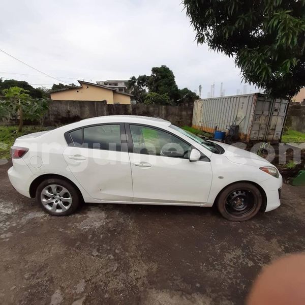 Big with watermark mazda 3 conakry conakry 6937