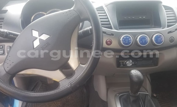Acheter Occasion Voiture Mitsubishi L200 Bleu à Conakry, Conakry Acheter Occasion Voiture Mitsubishi L200 Bleu à Conakry, Conakry
