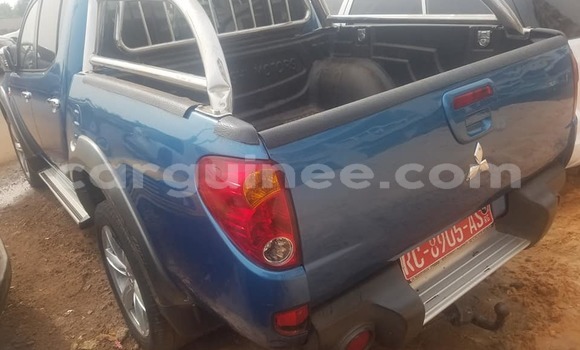 Acheter Occasion Voiture Mitsubishi L200 Bleu à Conakry, Conakry Acheter Occasion Voiture Mitsubishi L200 Bleu à Conakry, Conakry