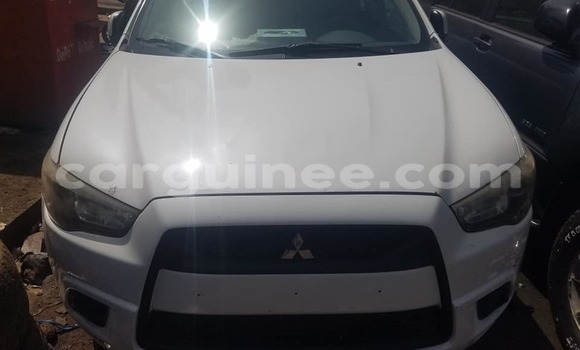 Acheter Occasion Voiture Mitsubishi RVR Blanc à Conakry, Conakry Acheter Occasion Voiture Mitsubishi RVR Blanc à Conakry, Conakry