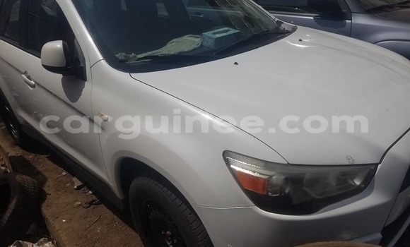 Acheter Occasion Voiture Mitsubishi RVR Blanc à Conakry, Conakry Acheter Occasion Voiture Mitsubishi RVR Blanc à Conakry, Conakry