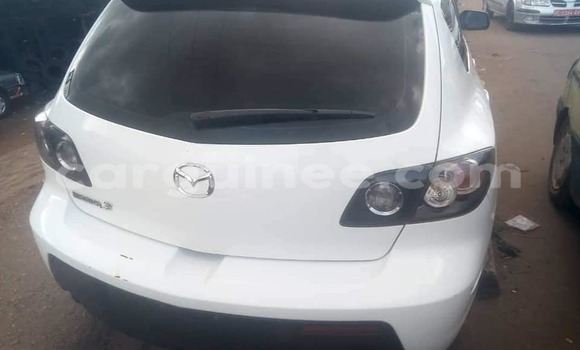 Acheter Occasion Voiture Mazda 3 Blanc à Conakry, Conakry Acheter Occasion Voiture Mazda 3 Blanc à Conakry, Conakry