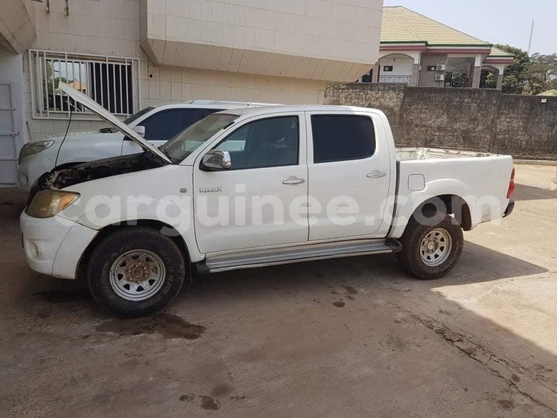 Big with watermark toyota hilux conakry conakry 6962