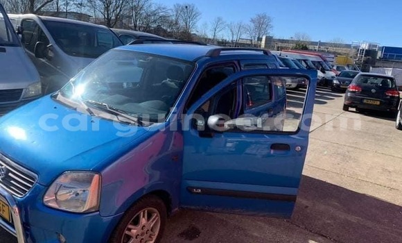 Buy Used Suzuki Ignis Blue Car in Conakry in Conakry Buy Used Suzuki Ignis Blue Car in Conakry in Conakry