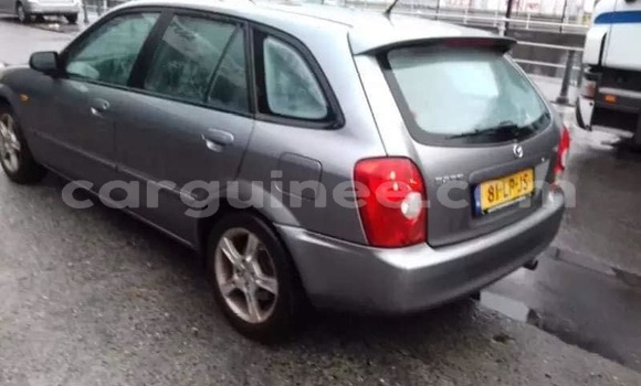 Acheter Occasion Voiture Mazda 323 Gris à Conakry, Conakry Acheter Occasion Voiture Mazda 323 Gris à Conakry, Conakry