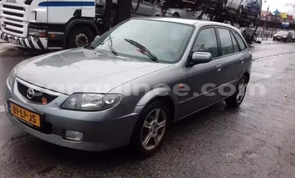 Acheter Occasion Voiture Mazda 323 Gris à Conakry, Conakry Acheter Occasion Voiture Mazda 323 Gris à Conakry, Conakry
