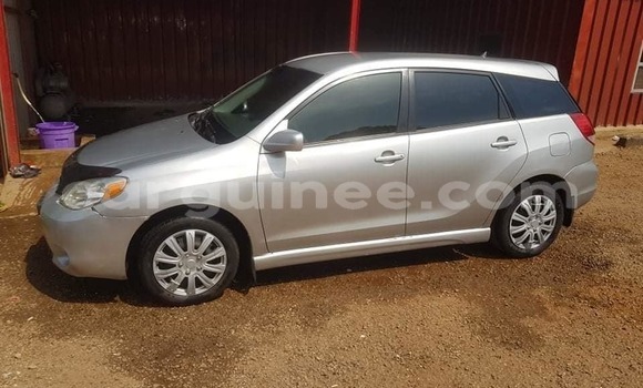 Acheter Occasion Voiture Toyota Matrix Gris à Conakry, Conakry Acheter Occasion Voiture Toyota Matrix Gris à Conakry, Conakry