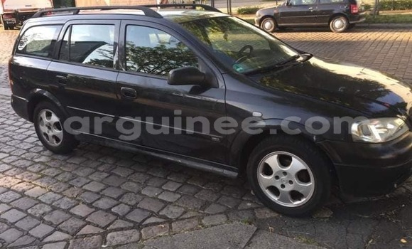 Acheter Occasion Voiture Opel Astra Noir à Conakry, Conakry Acheter Occasion Voiture Opel Astra Noir à Conakry, Conakry
