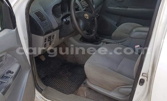 Acheter Occasion Voiture Toyota Hilux Blanc à Conakry, Conakry Acheter Occasion Voiture Toyota Hilux Blanc à Conakry, Conakry