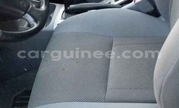 Acheter Occasion Voiture Toyota RAV4 Gris à Conakry, Conakry Acheter Occasion Voiture Toyota RAV4 Gris à Conakry, Conakry