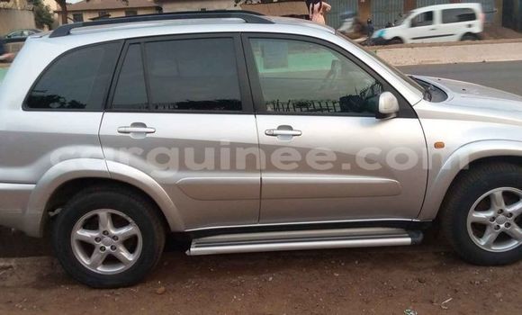 Acheter Occasion Voiture Toyota RAV4 Gris à Conakry, Conakry Acheter Occasion Voiture Toyota RAV4 Gris à Conakry, Conakry