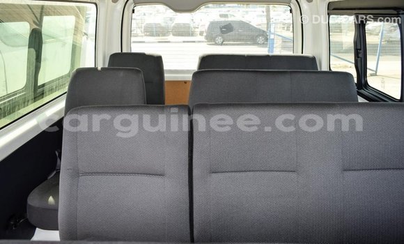Buy Import Toyota Hiace White Car in Import - Dubai in Conakry Buy Import Toyota Hiace White Car in Import - Dubai in Conakry