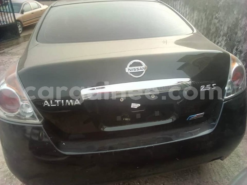 Big with watermark nissan altima conakry conakry 7016