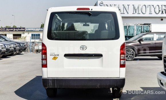 Buy Import Toyota Hiace White Car in Import - Dubai in Conakry Buy Import Toyota Hiace White Car in Import - Dubai in Conakry