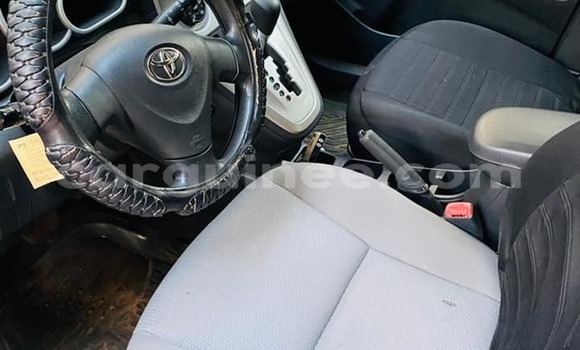 Acheter Occasion Voiture Toyota Matrix Bleu à Conakry, Conakry Acheter Occasion Voiture Toyota Matrix Bleu à Conakry, Conakry