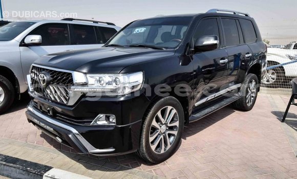 Buy Import Toyota Land Cruiser Black Car in Import - Dubai in Conakry Buy Import Toyota Land Cruiser Black Car in Import - Dubai in Conakry