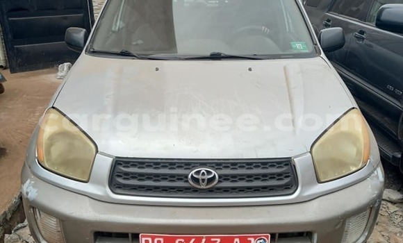 Acheter Occasion Voiture Toyota RAV4 Gris à Conakry, Conakry Acheter Occasion Voiture Toyota RAV4 Gris à Conakry, Conakry