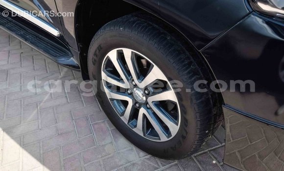 Buy Import Toyota Land Cruiser Black Car in Import - Dubai in Conakry Buy Import Toyota Land Cruiser Black Car in Import - Dubai in Conakry